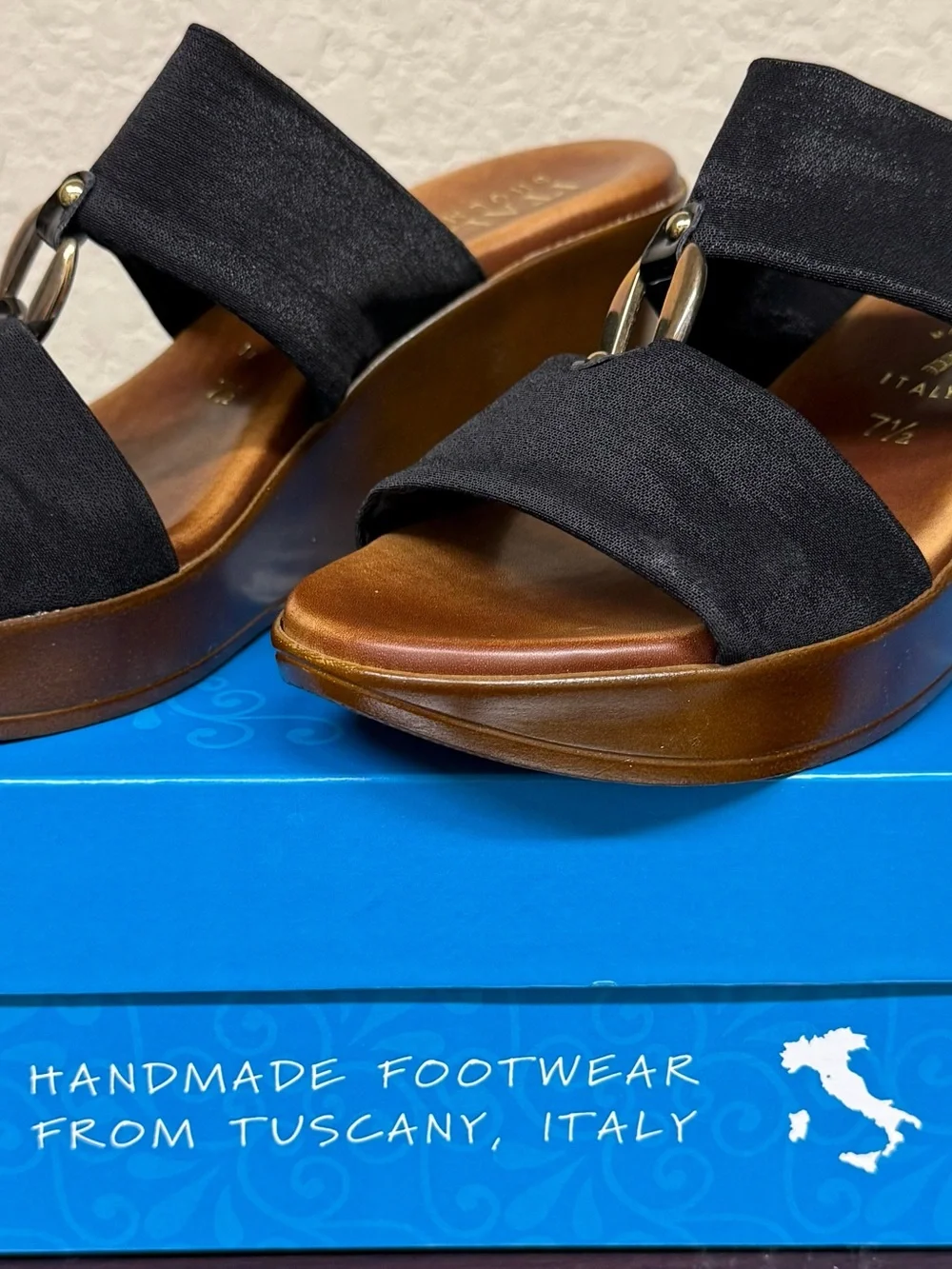Italian Shoemakers Black and Brown Wedge Sandals